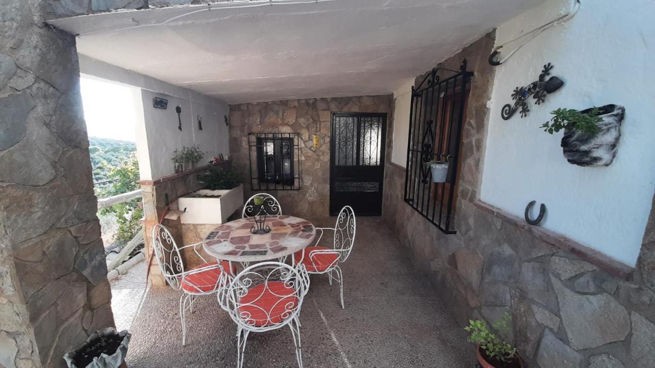 Cortijo El Cerro Appartamento Alcaudete Esterno foto